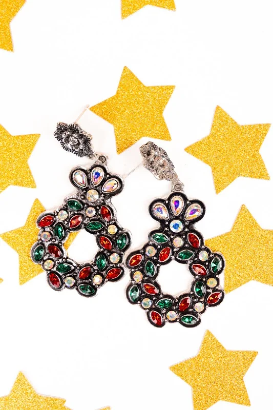 Drop Earrings with Keyhole Designs -TIPI Radiant Rodeo Wreath Earrings