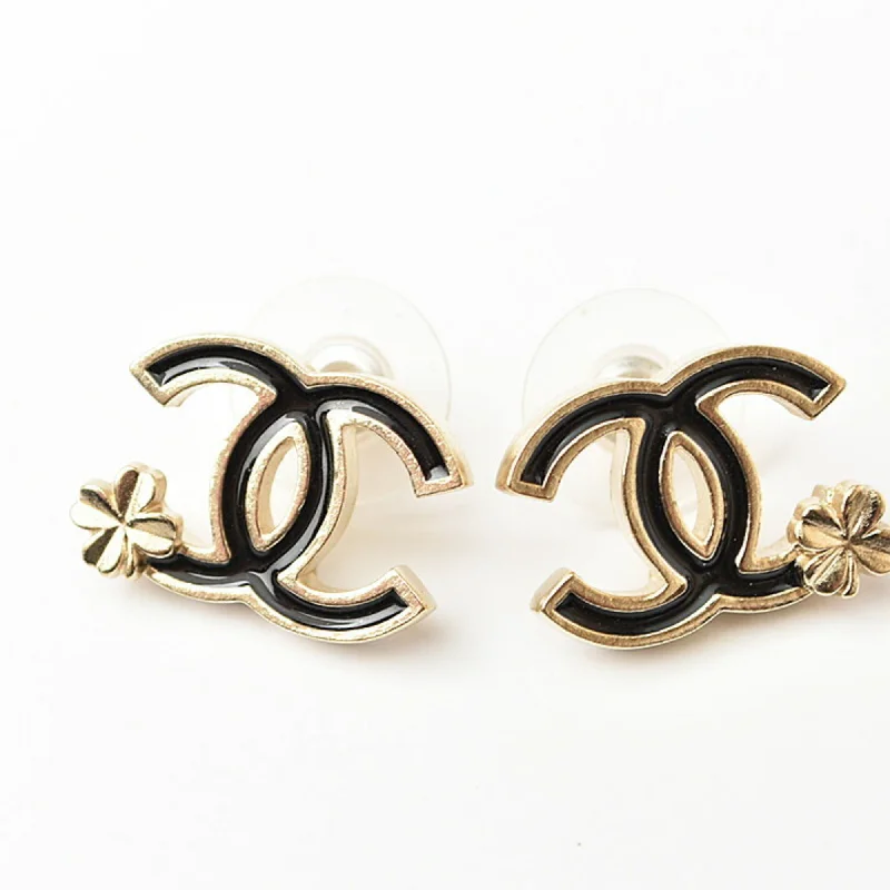 Large Drop Earrings for Statement -Chanel   Plating Drop Earrings (Pre-Owned)