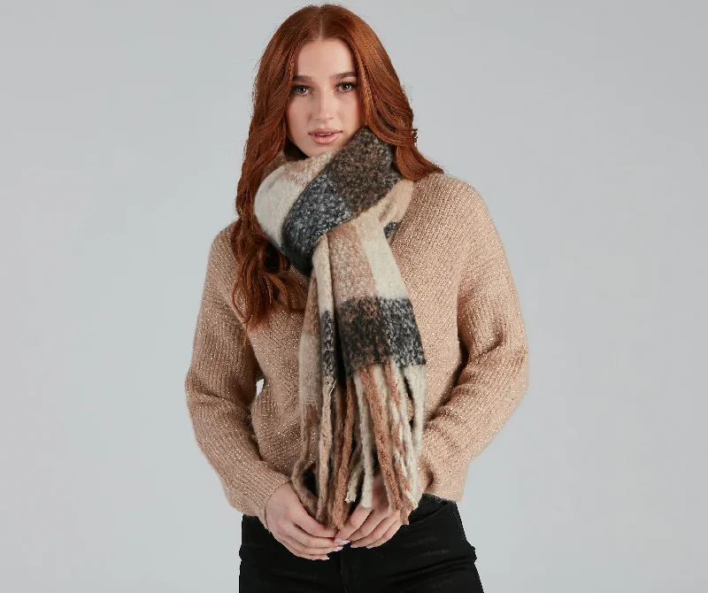 Necklaces and pendants with pearls for a classic and sophisticated touch-Buffalo Plaid Noodle Fringe Blanket Scarf